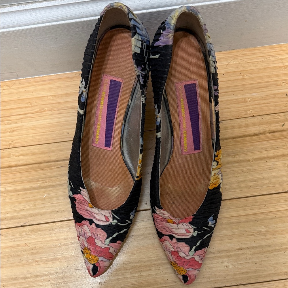 Vintage Susan Bennis/Warren Edwards Heels Size 9 1/2 - Picture 3 of 12